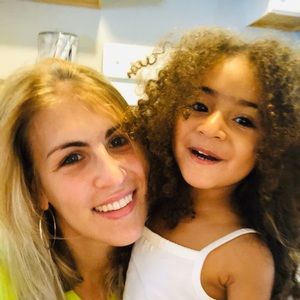 Meet your Posher, Marion